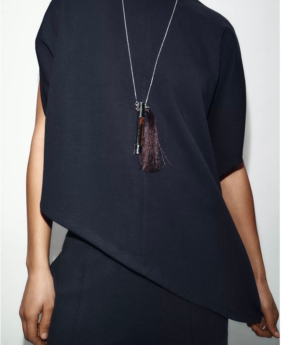Zara ketting met hanger en vakje voor sigaret, nieuw, Sieraden, Tassen en Uiterlijk, Kettingen, Nieuw, Ophalen of Verzenden, Zilver