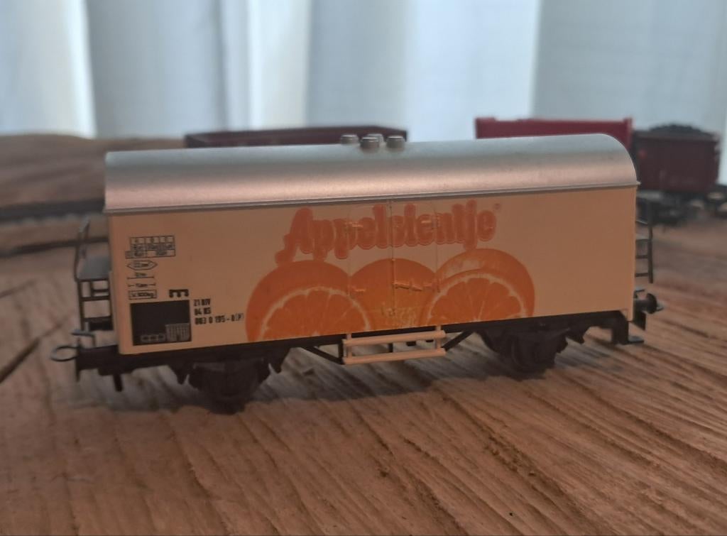 Märklin Appelsientje wagon - Zeldzaam model, Wisselstroom, Gebruikt, Wagon, Ophalen of Verzenden