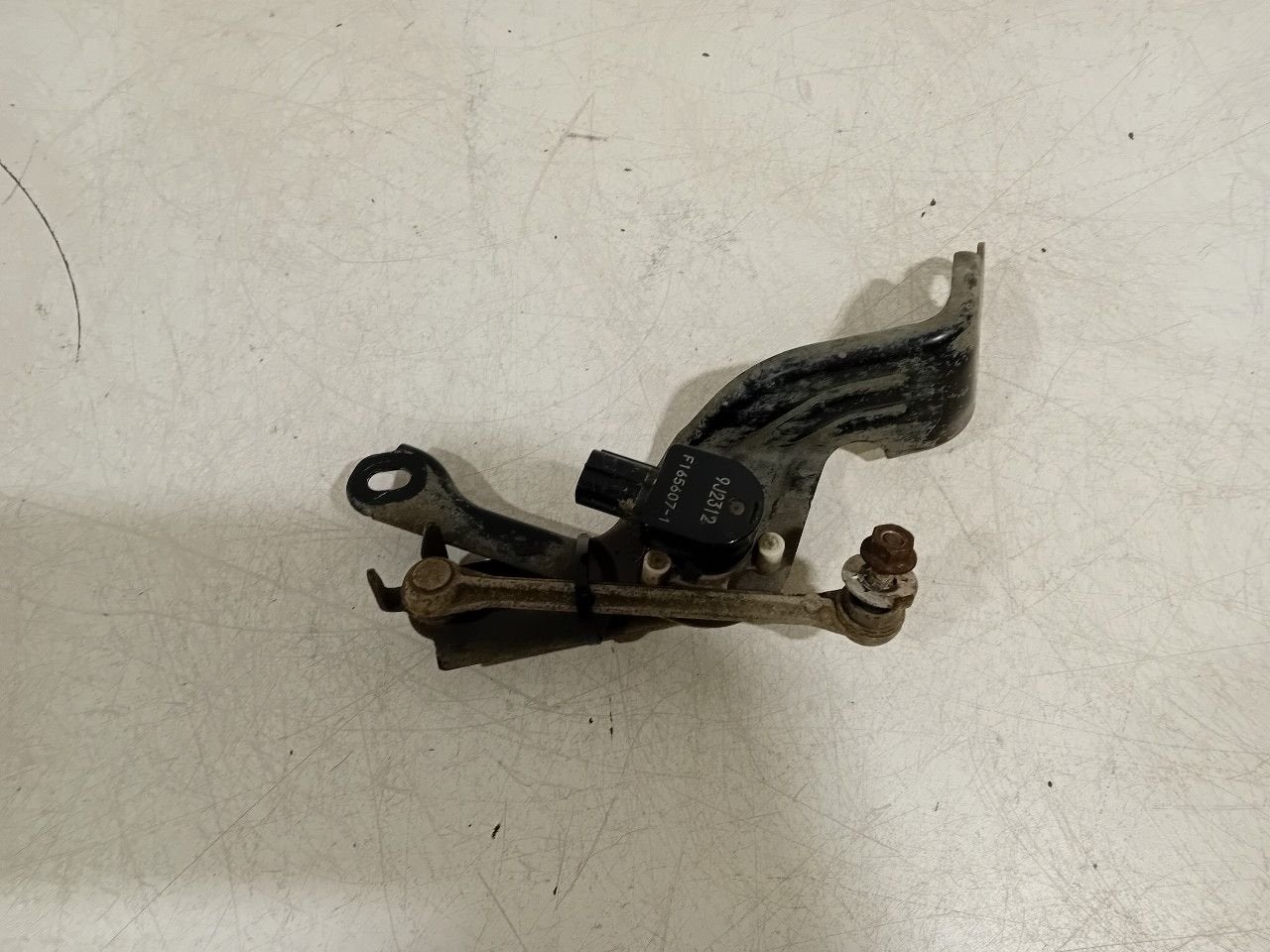 Koplamp hoogteverstelling Mitsubishi Outlander, Onderdelen@venauto.nl, Van der Ven Autorecycling B.V., Gebruikt, Ettenseweg 76, 4706 PB Roosendaal, The Netherlands