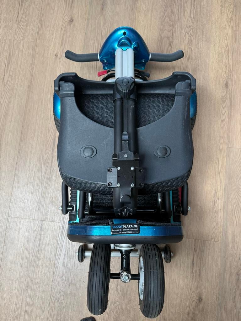 Brio foldable scooter skyline zgan, 16 t/m 25 km, Zo goed als nieuw, 16 km/u of meer, Ophalen