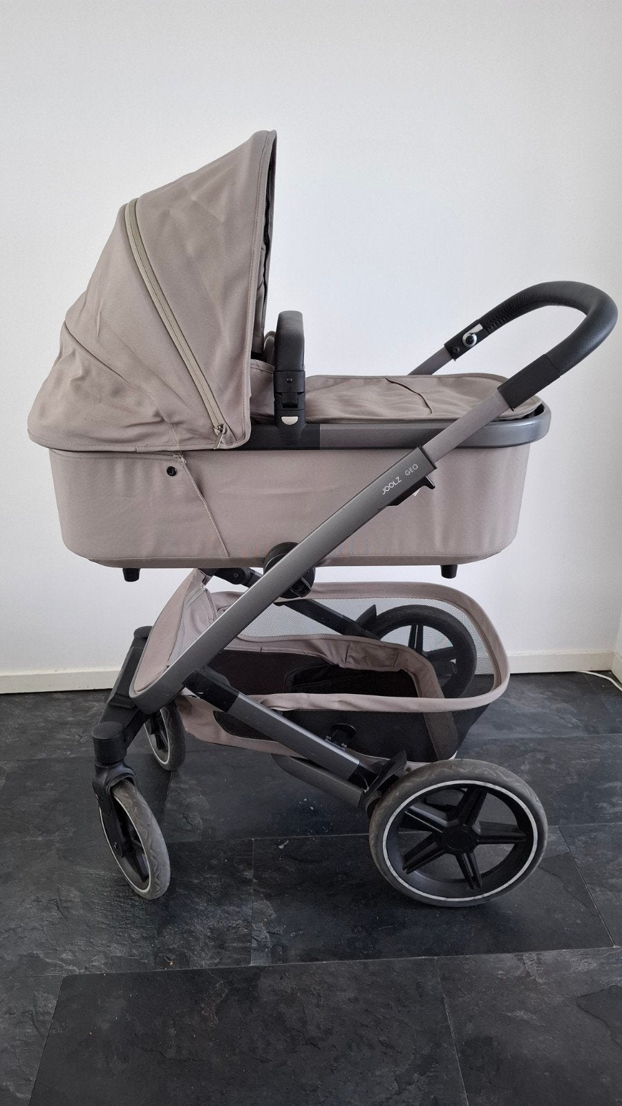 Joolz Geo3 Complete Set - Sage Green, Kinderen en Baby's, Kinderwagens en Combinaties, Overige merken, Ophalen of Verzenden, Zo goed als nieuw
