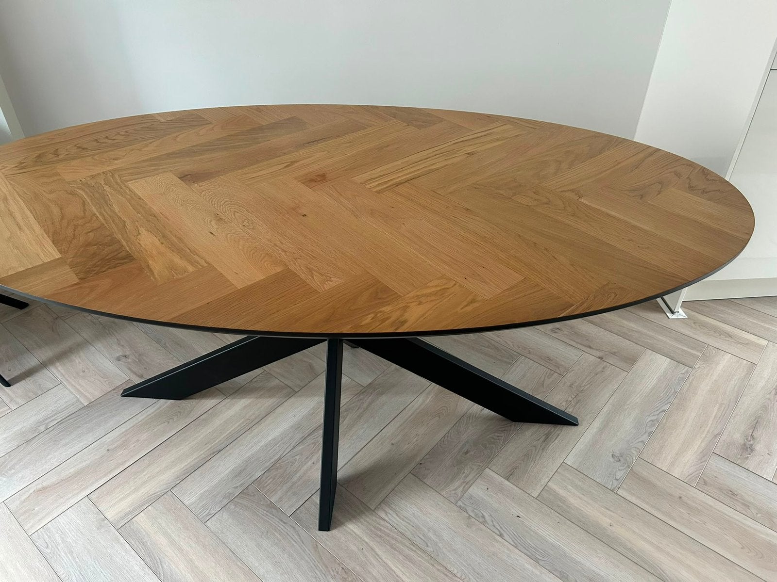 Eettafel van echte eikenhout visgraat, Ophalen, Eikenhout, 50 tot 100 cm, Zo goed als nieuw