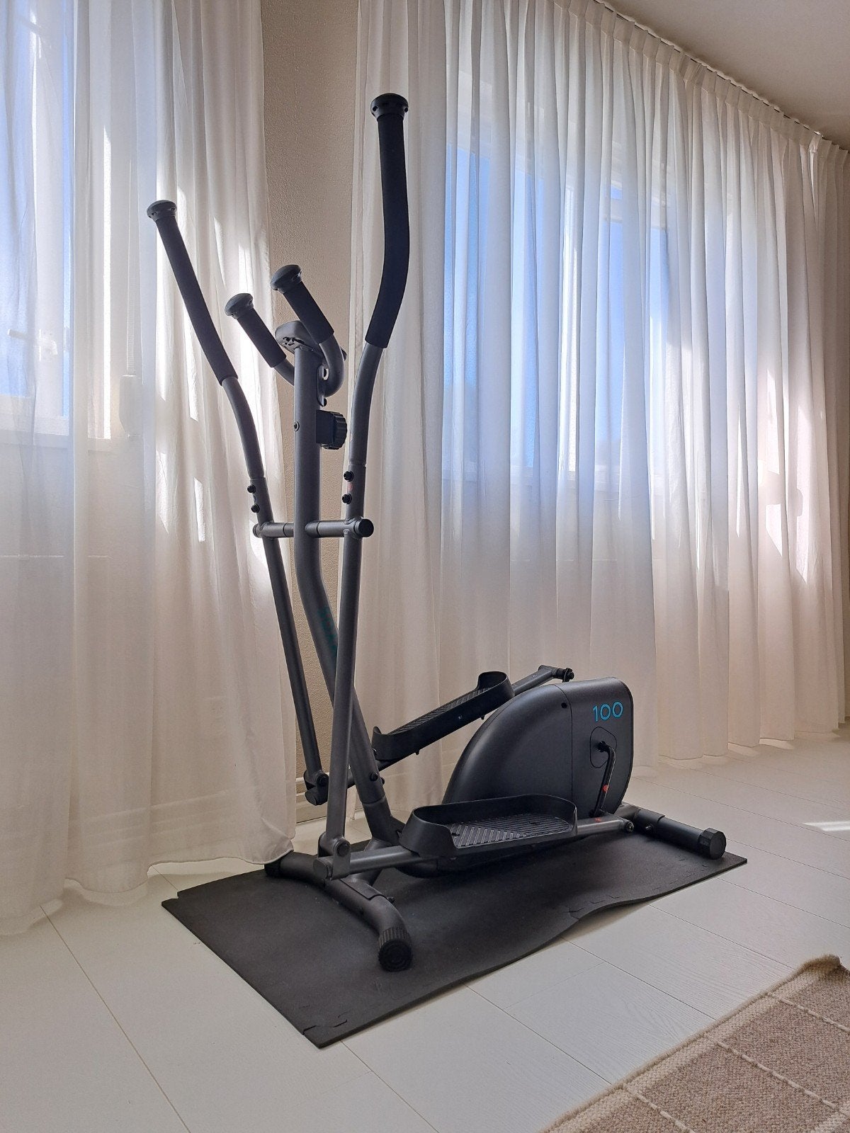 Domyos Crosstrainer 100 - Zo goed als nieuw, Ophalen of Verzenden, Zo goed als nieuw, Crosstrainer, Metaal