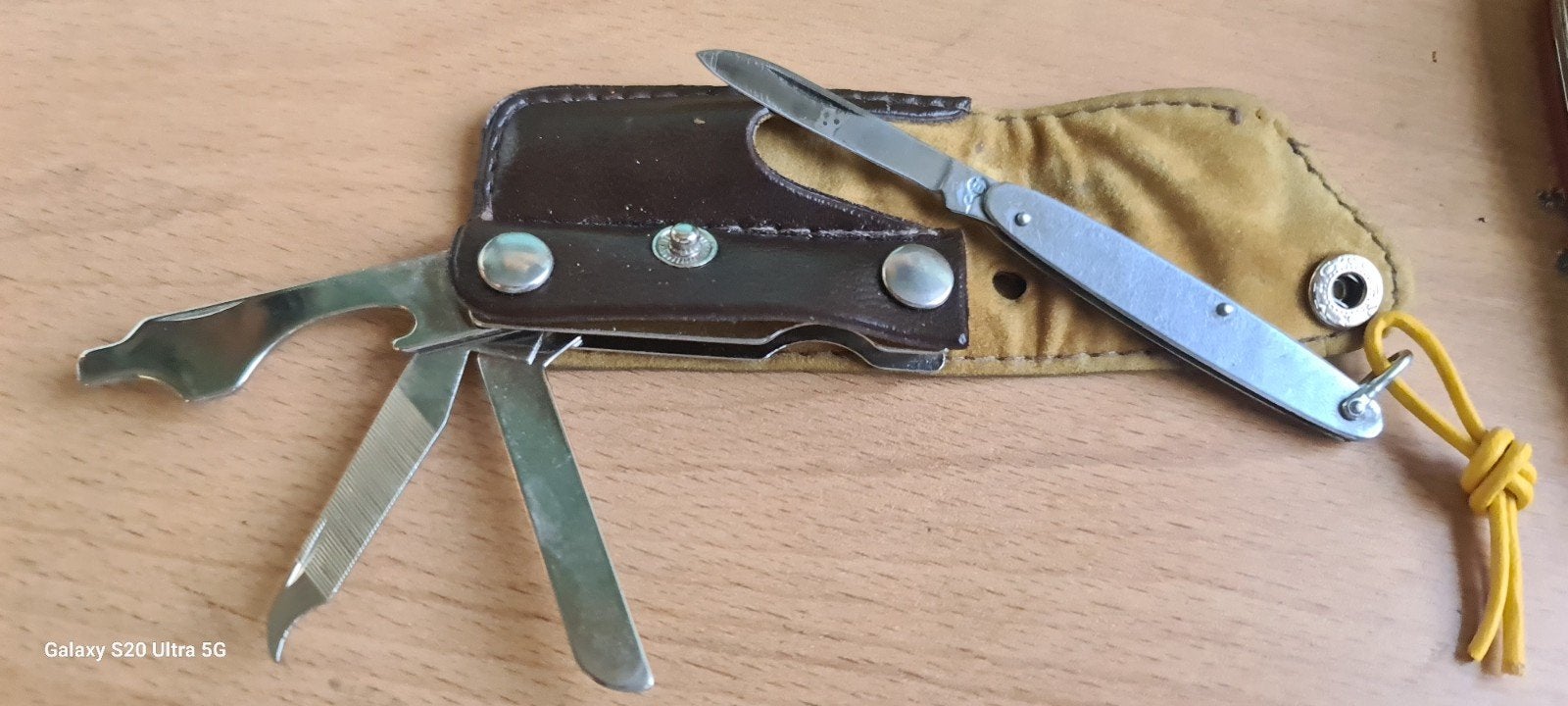 Vintage zakmes met etui - Multifunctioneel, Antiek en Kunst, Ophalen of Verzenden