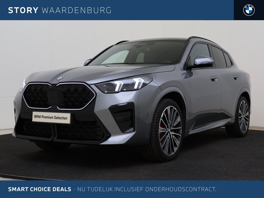 BMW X2 sDrive20i M Sport Automaat / Trekhaak / Panoramadak /, Auto's, BMW, X2, 1800 kg, Met garantie (alle), Bedrijf
