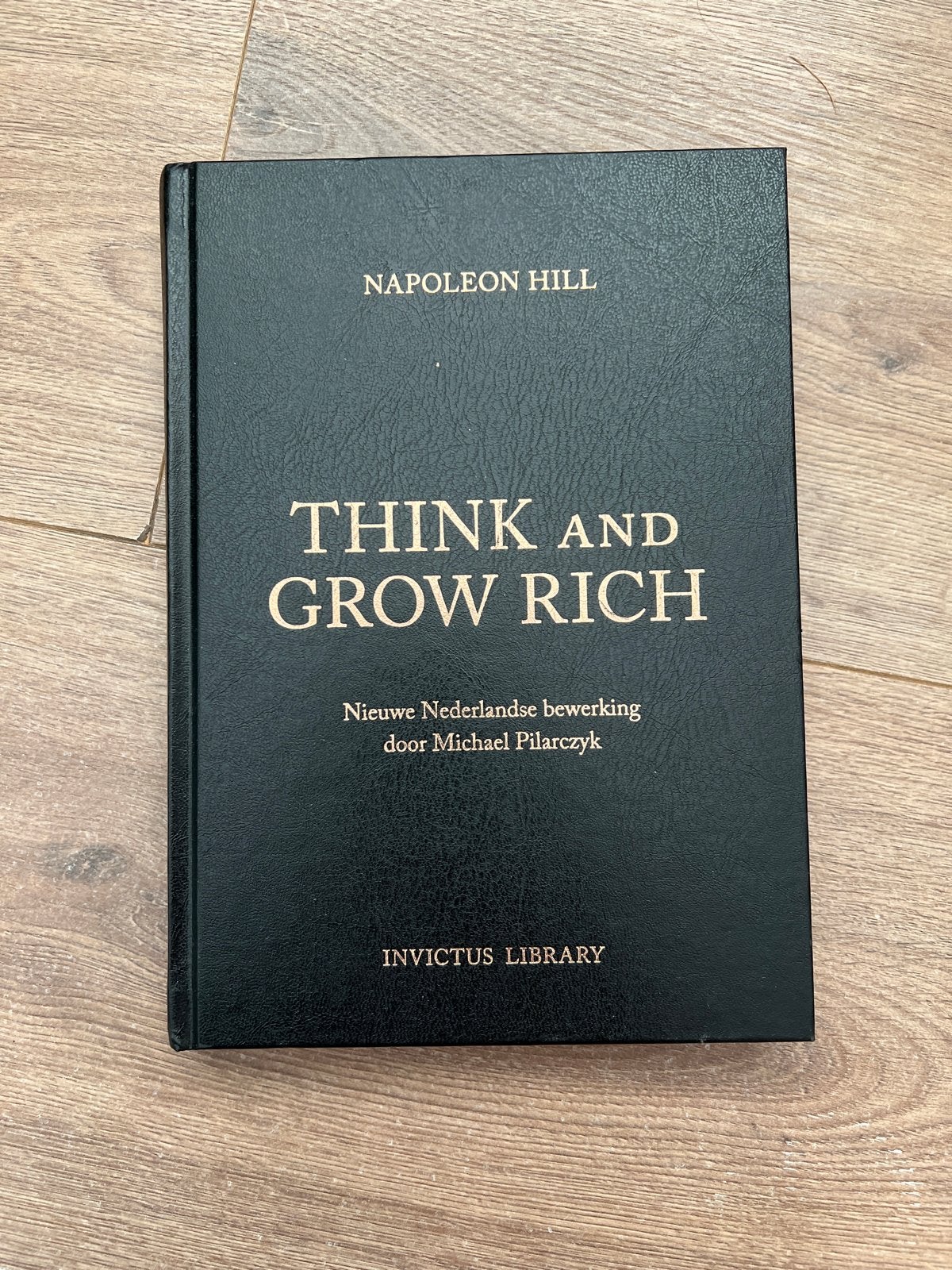 Think and Grow Rich - Napoleon Hill (Invictus Library), Ophalen of Verzenden, Zo goed als nieuw