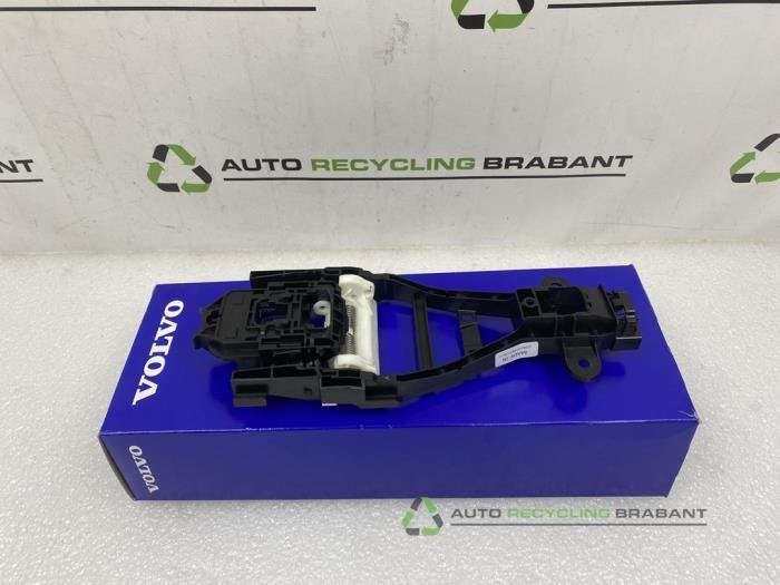 Portiergreep 4Deurs rechts-voor van een Volvo XC40, Gebruikt, -, -, Ophalen of Verzenden