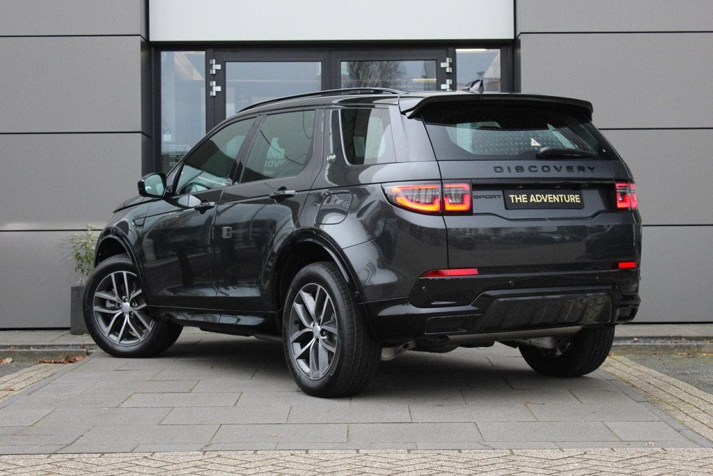 Land Rover Discovery Sport P270e Landmark | Pano | Trekhaak, Auto's, Land Rover, Automaat, Euro 6, Met garantie (alle), 15 kWh