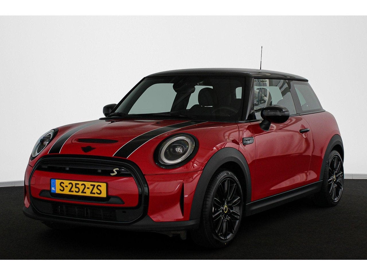 MINI Electric Camden Go Edition 33 kWh SOH 97% Apple CarPlay, Auto's, Automaat, 4 stoelen, Mini Electric, 184 pk