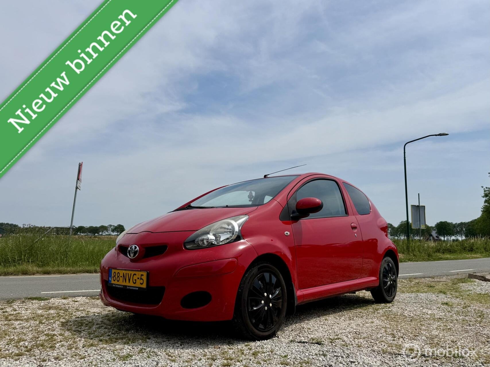 Toyota Aygo 1.0-12V, BJ 2010, APK Apr 2027, Zuinig, Lage km, Auto's, Toyota, Euro 5, Gebruikt, 4 stoelen, 68 pk