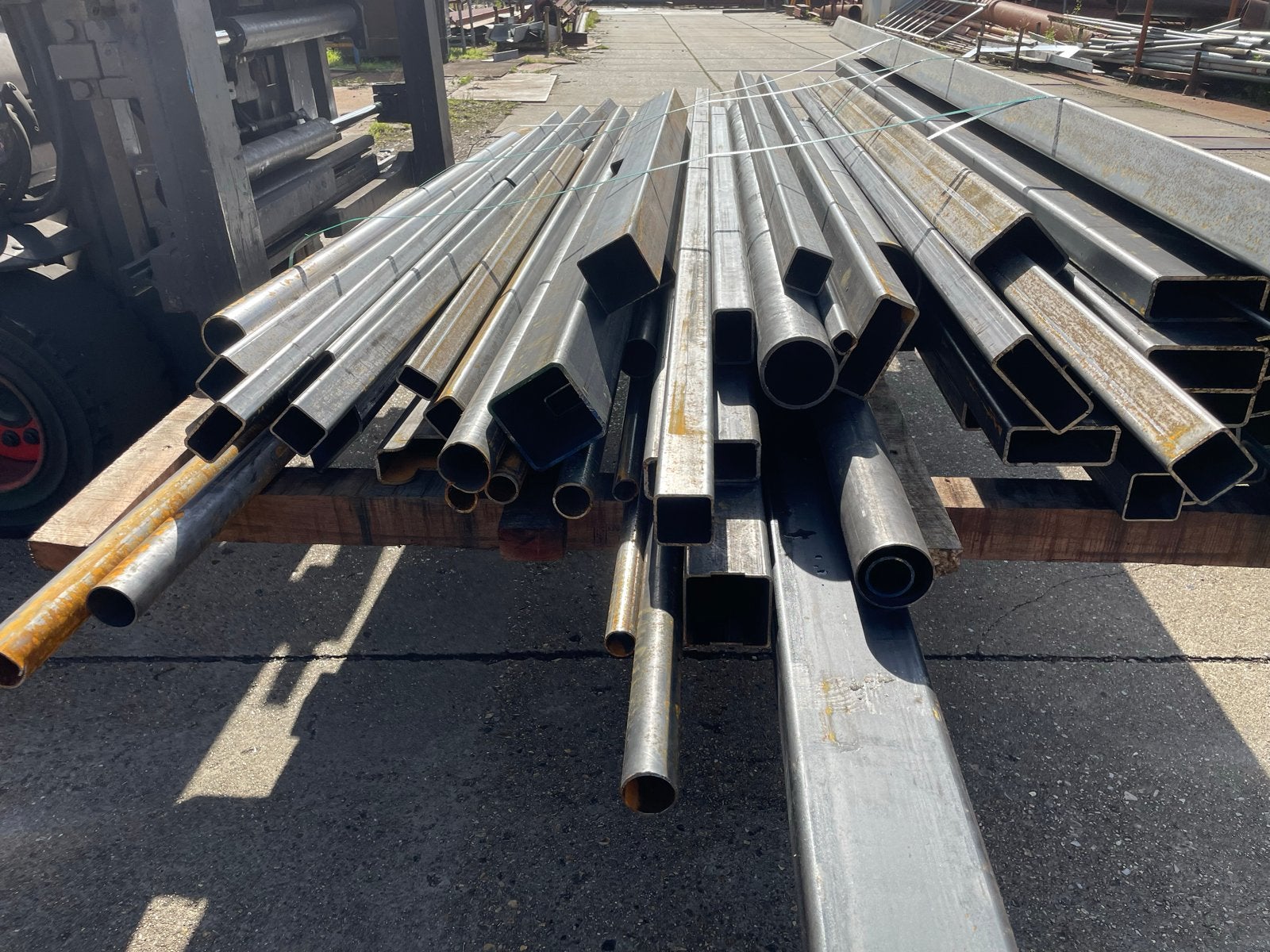 Te koop restpartij kokers/ buizen, Doe-het-zelf en Verbouw, Metalen, Ophalen, Nieuw, IJzer