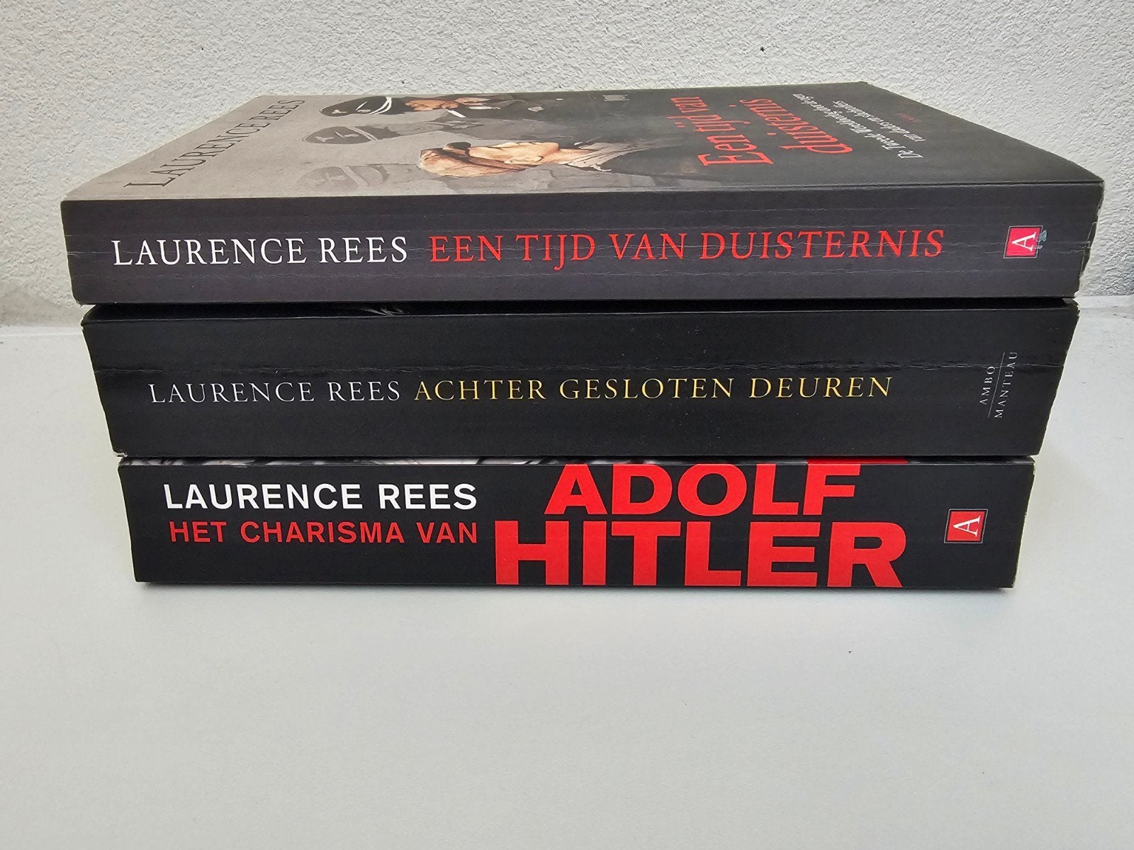 Laurence Rees Een Tijd van Duisternis, Achter Geslote, Ophalen of Verzenden, Gelezen, Laurence Rees