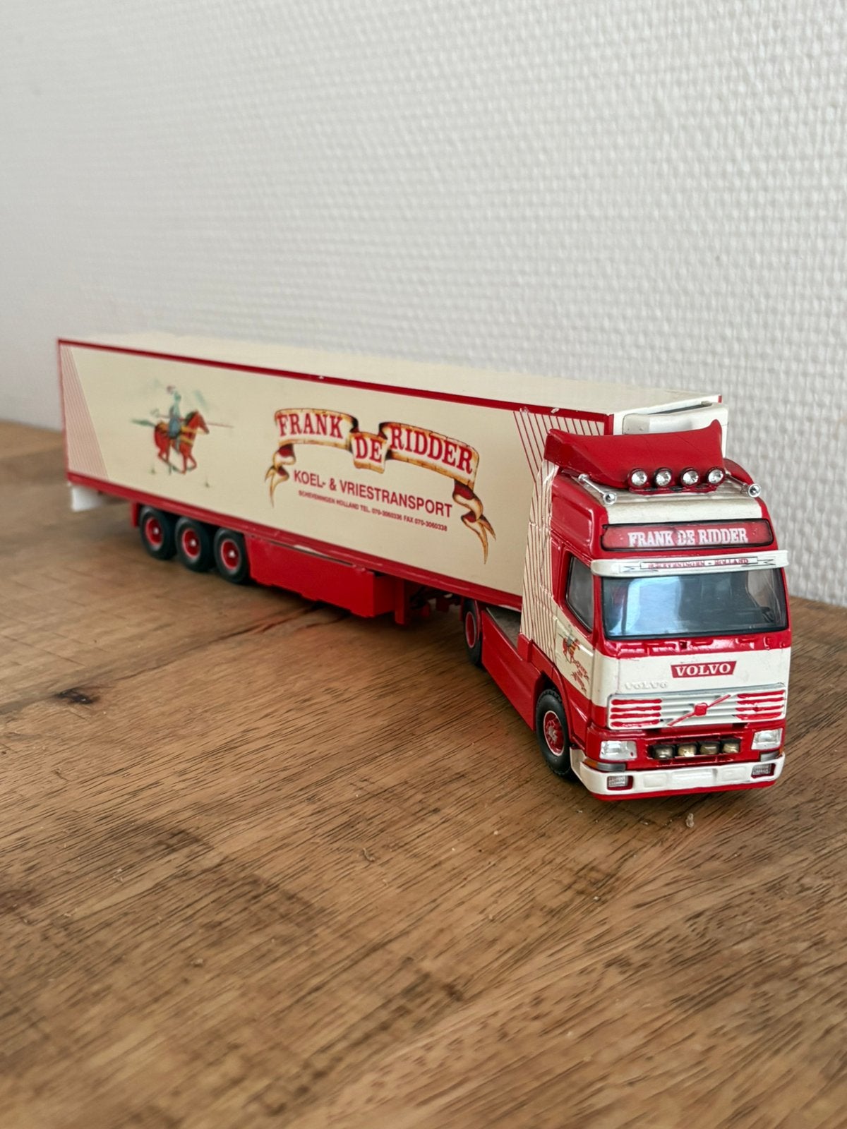 Volvo FH 12 frank de Ridder, Hobby en Vrije tijd, Modelauto's | 1:50, Ophalen, Zo goed als nieuw, Bus of Vrachtwagen, Wsi