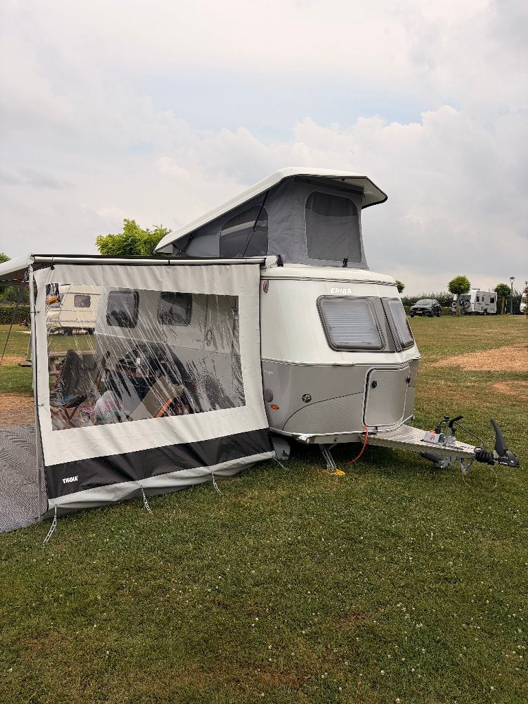 Thule zijluifels en voorluifel voor Omnistore -Eriba caravan, Caravans en Kamperen, Ophalen, Zo goed als nieuw