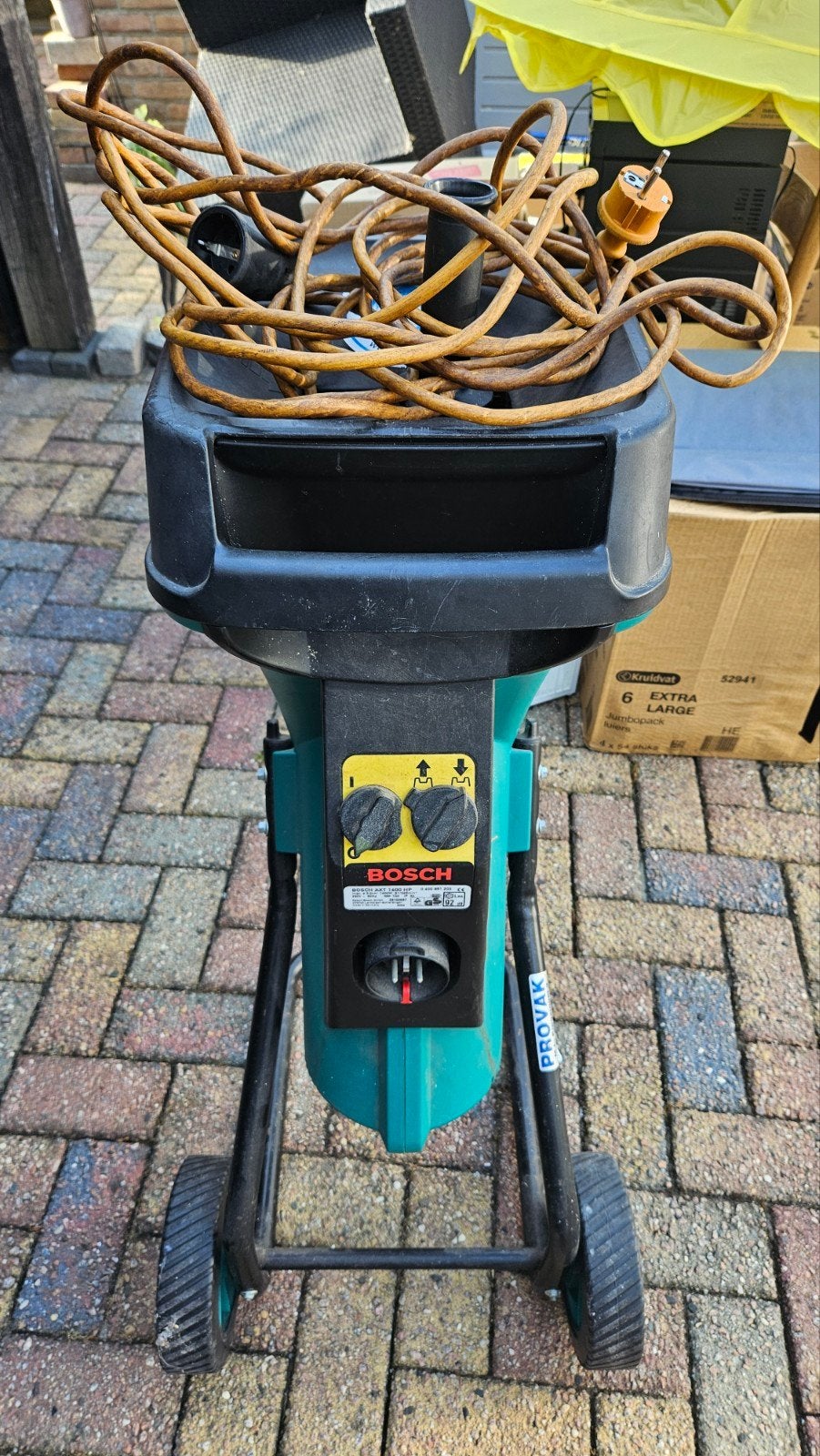 BOSCH AXT1600 HP TUINHAKSELAAR, Ophalen, Gebruikt