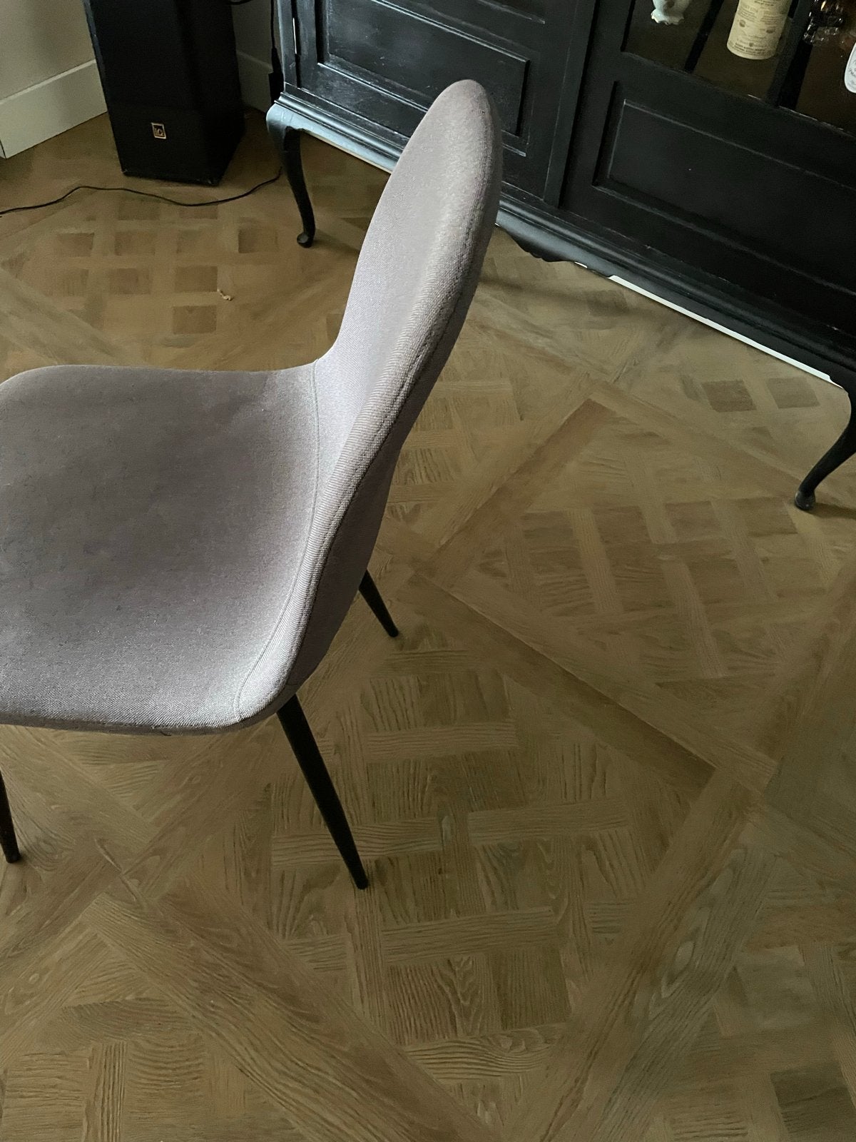 Moderne stoel - Grijs stoffen bekleding