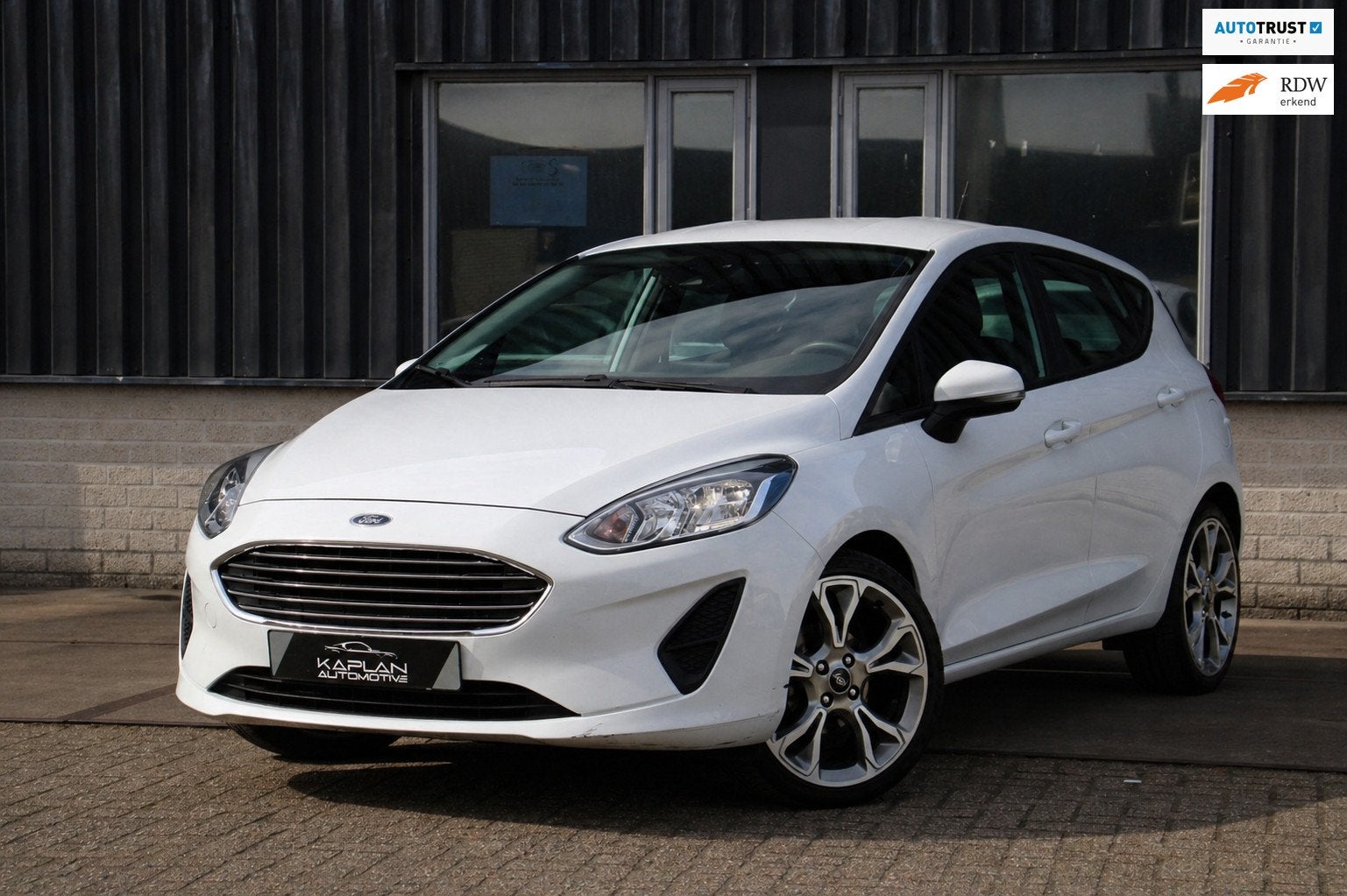 Ford Fiesta 125PK Titanium Leder Stoel/Stuur/Ruitverw CarPla, Auto's, Voorwielaandrijving, Automatische klimaatregeling, 125 pk