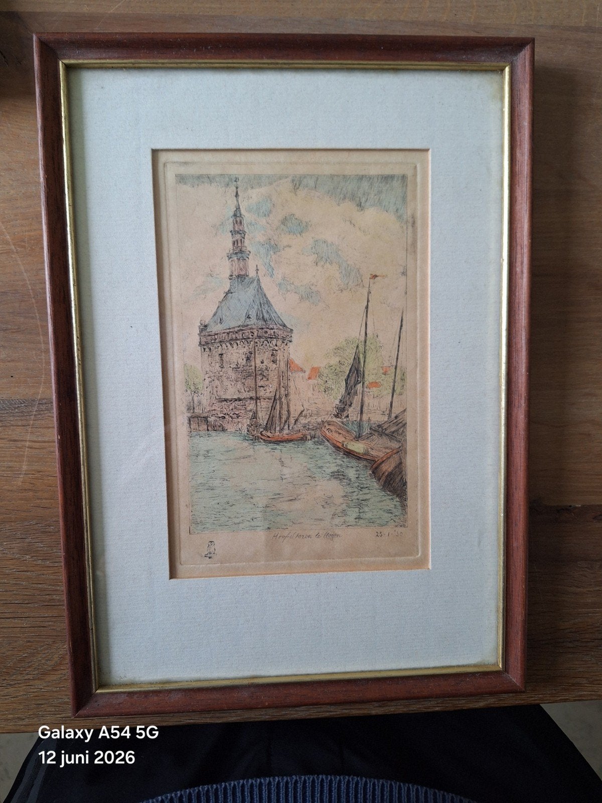 Ets van de Hoofdtoren te Hoorn, gedateerd 1930, Ingelijst, Ets, Stadsgezicht, Ophalen of Verzenden