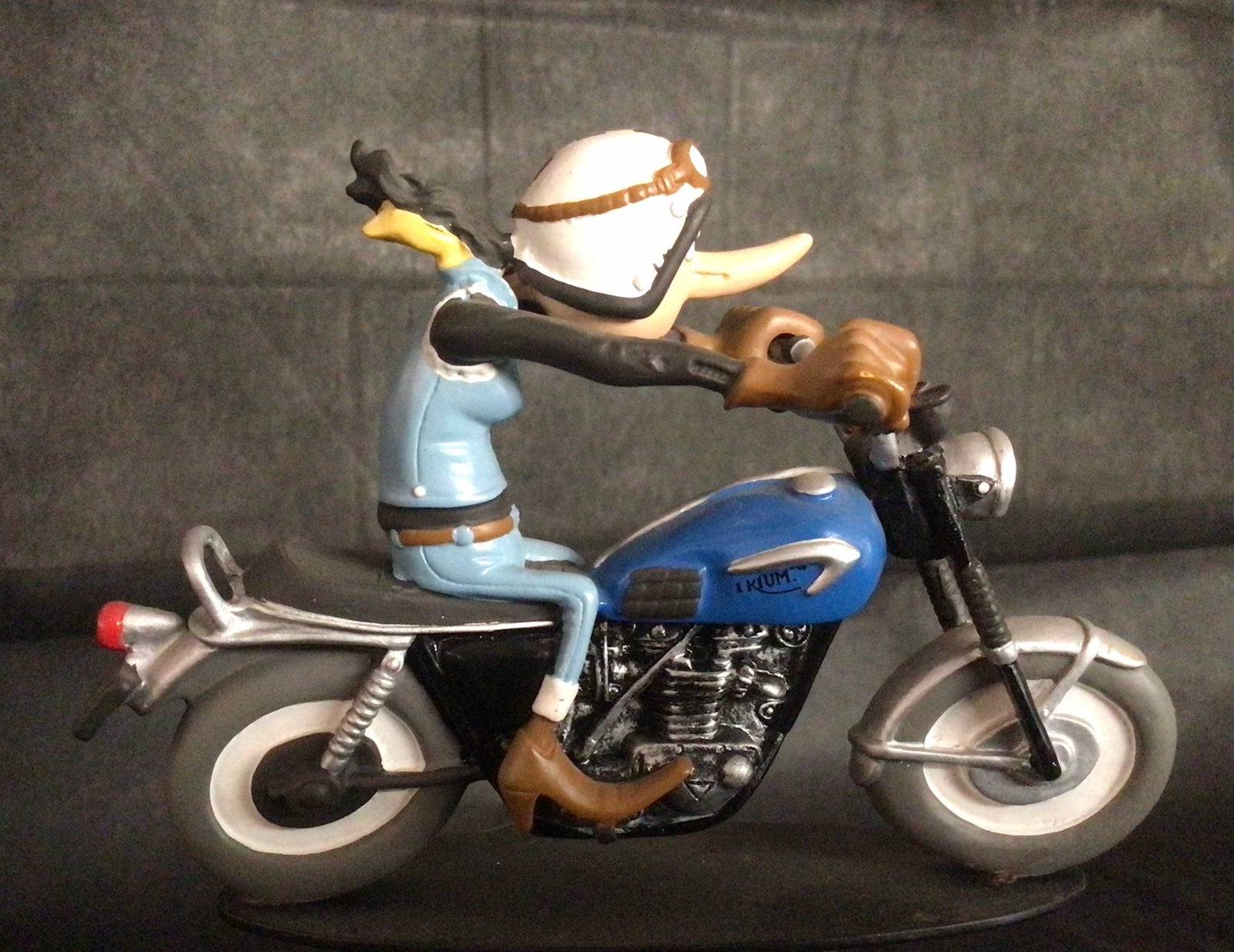 Triumph 650 tiger, Ophalen of Verzenden, Zo goed als nieuw
