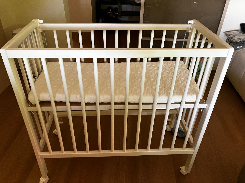 Co-sleeper / aanschuifbedje te koop – wit, Kinderen en Baby's, Babywiegjes en Ledikanten, Ophalen, Zo goed als nieuw, Wieg