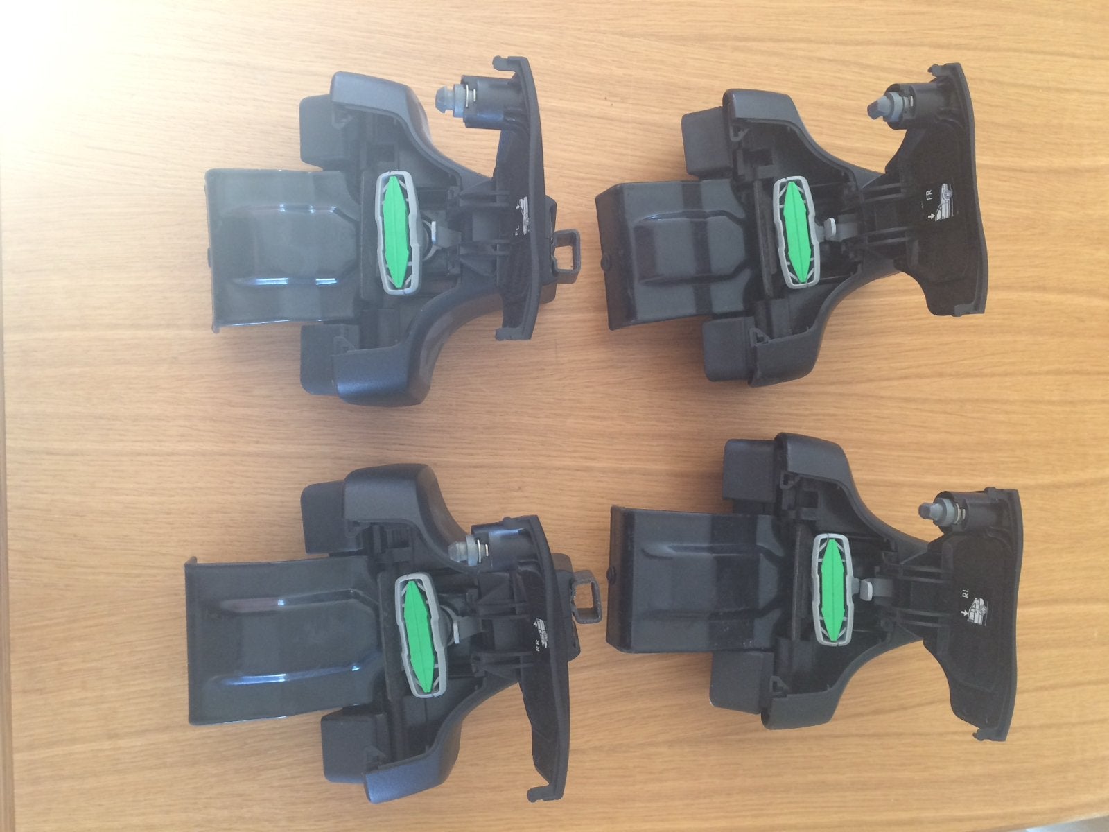 Thule voetenset Skoda Fabia II Hatchback, Ophalen, Gebruikt