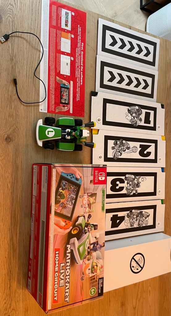 Mario Kart Live: Home Circuit Luigi Set ZGAN!, Ophalen of Verzenden, Zo goed als nieuw, Zonder controller, Switch Original