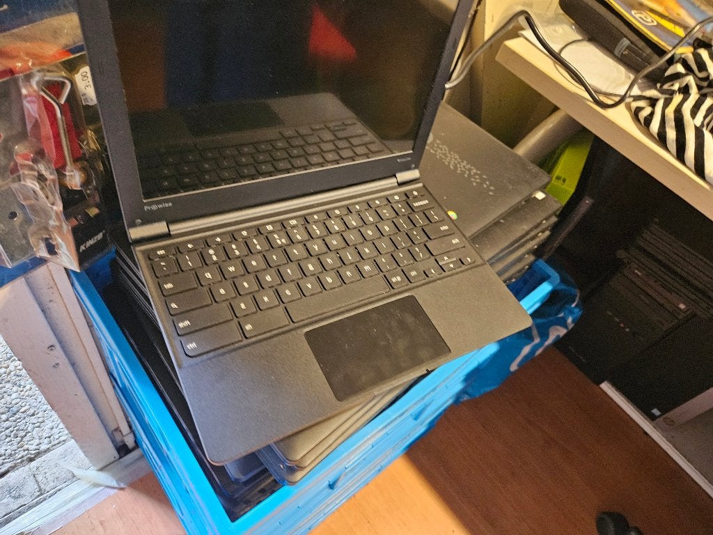 Partij Prowise Chromebook EduLine, Ophalen