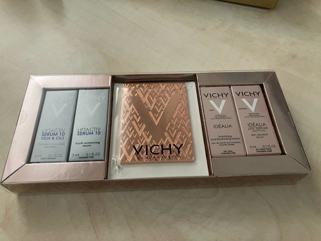 Vichy Serum en Idéalia-geschenkverpakking-NIEUW, Ophalen, Overige kleuren, Gehele gezicht, Nieuw