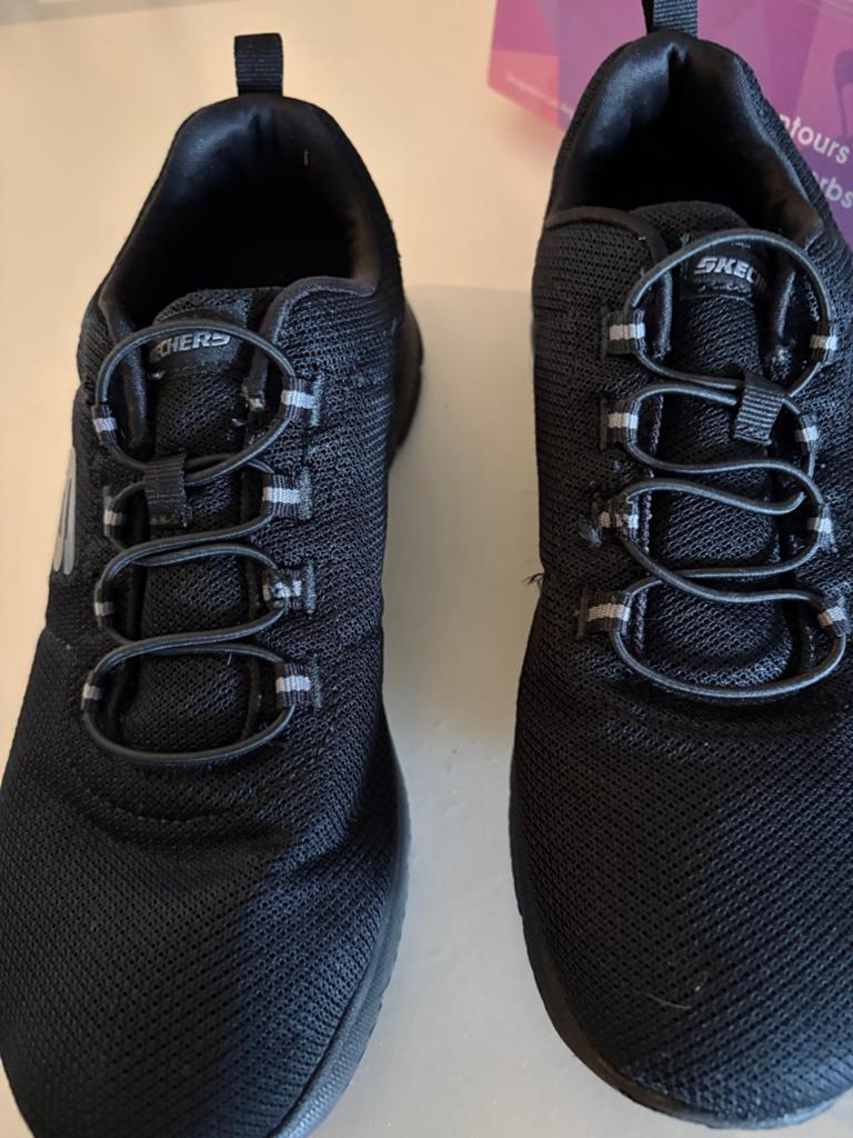 Skechers Memory Foam Sneakers Zwart, Ophalen, Skechers, Zwart, Sneakers of Gympen