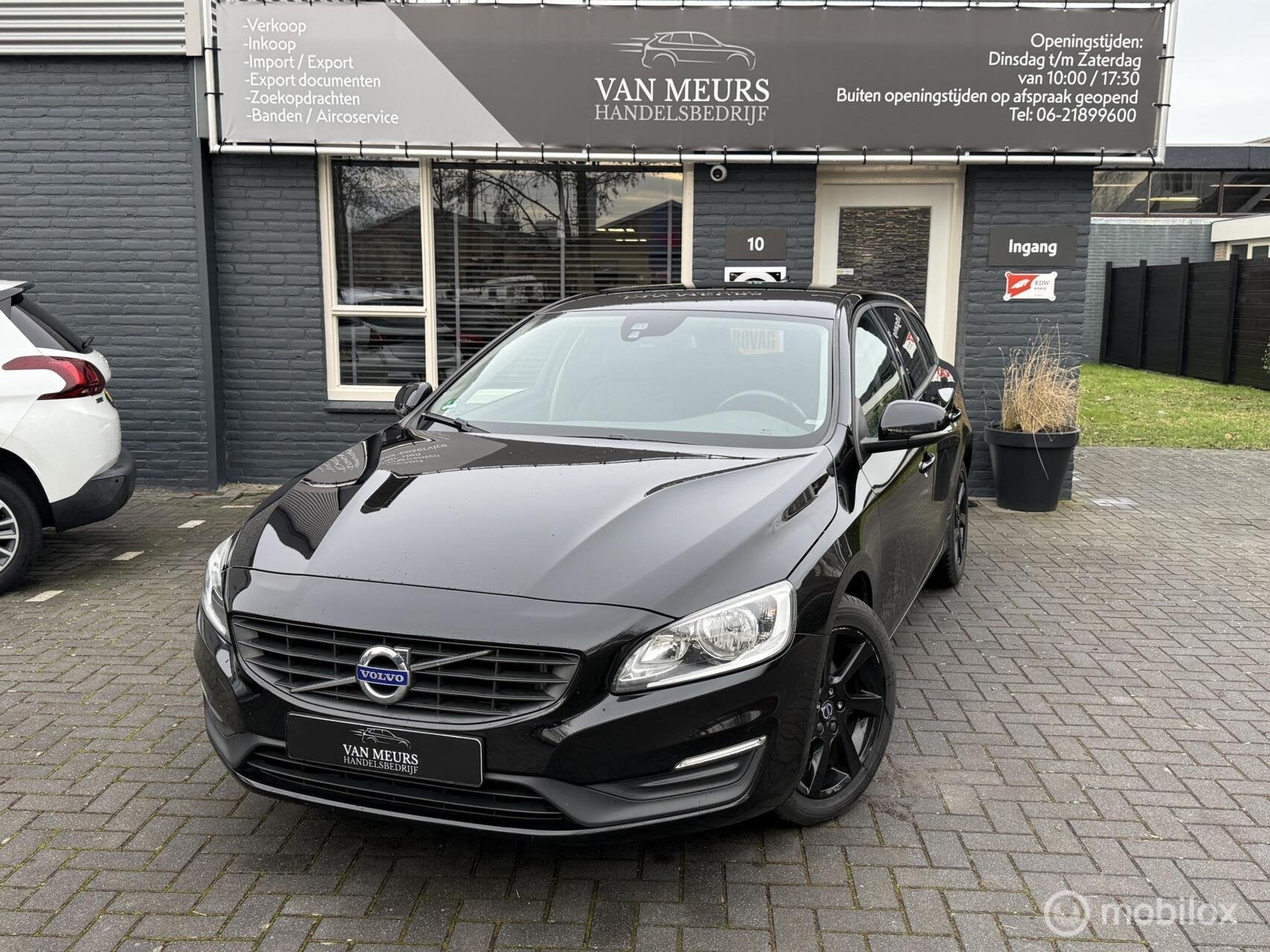 Volvo V60 2.0 D2 Kinetic Business, Airco, cruise, apk 11-202, Auto's, Voorwielaandrijving, Gebruikt, 4 cilinders, 1969 cc