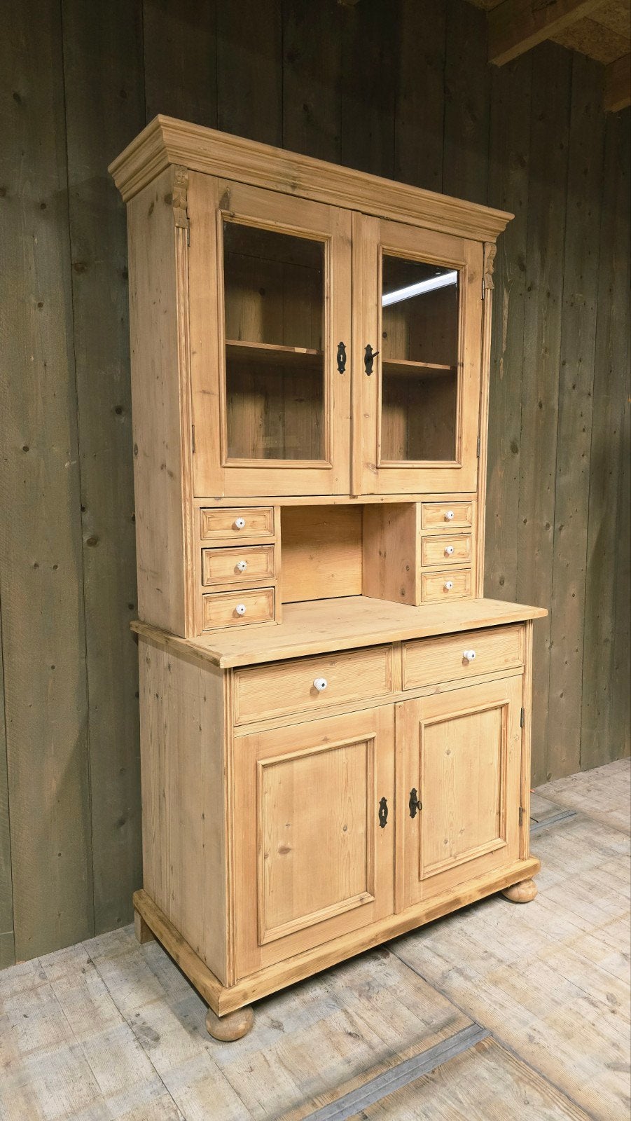 Antiek Grenen Houten Buffetkast uit voorraad leverbaar, Huis en Inrichting, Kasten | Buffetkasten, Ophalen of Verzenden, Zo goed als nieuw