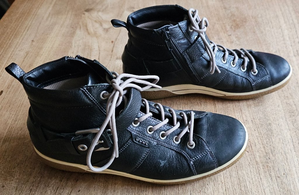 Ecco hoge sneakers maat 40 zwart leer, Kleding | Dames, Schoenen, Ophalen, Ecco, Zwart, Sneakers of Gympen