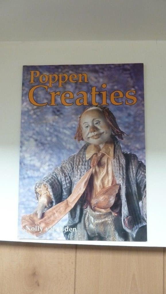 poppen creaties hobby boek, Ophalen of Verzenden, Zo goed als nieuw, Poppen maken, Nolly van Uden
