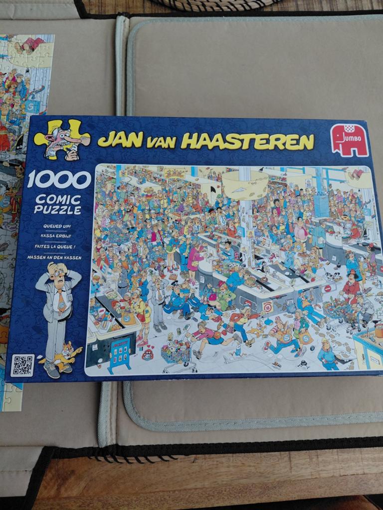 Jan van Haasteren Kassa Erbij 1000 stukjes legpuzzel, Hobby en Vrije tijd, Ophalen of Verzenden, 500 t/m 1500 stukjes, Zo goed als nieuw