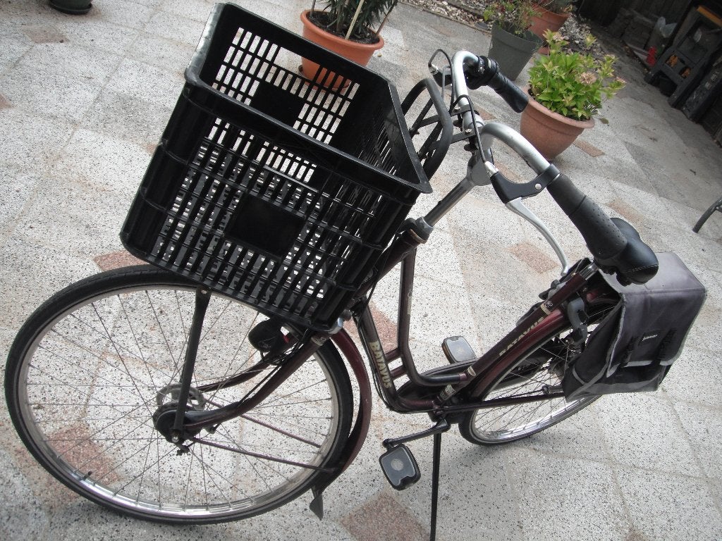 Batavus zeer stevige fiets met boodschappenkrat en tas, Fietsen en Brommers, Ophalen, (Extra) lage instap, Batavus, Trommelrem
