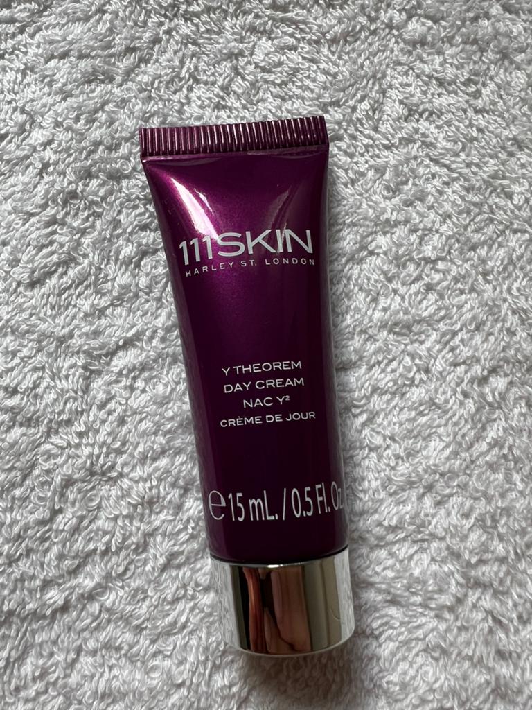 111Skin Y Theorem Day Cream NAC Y2 15ml, Ophalen, Nieuw, Gehele gezicht, Verzorging