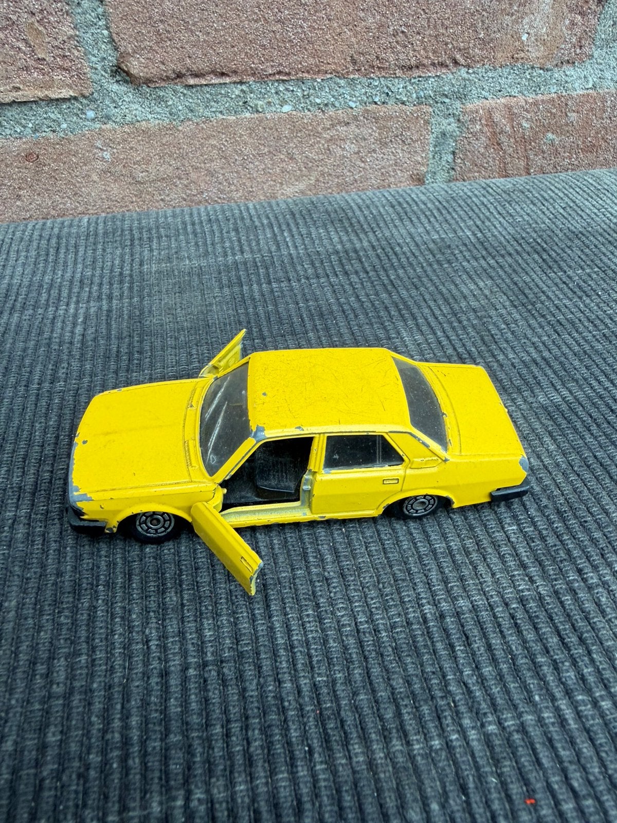 1:43 Norev Alfa Romeo 6, Hobby en Vrije tijd, Ophalen of Verzenden, Gebruikt, Auto, Norev