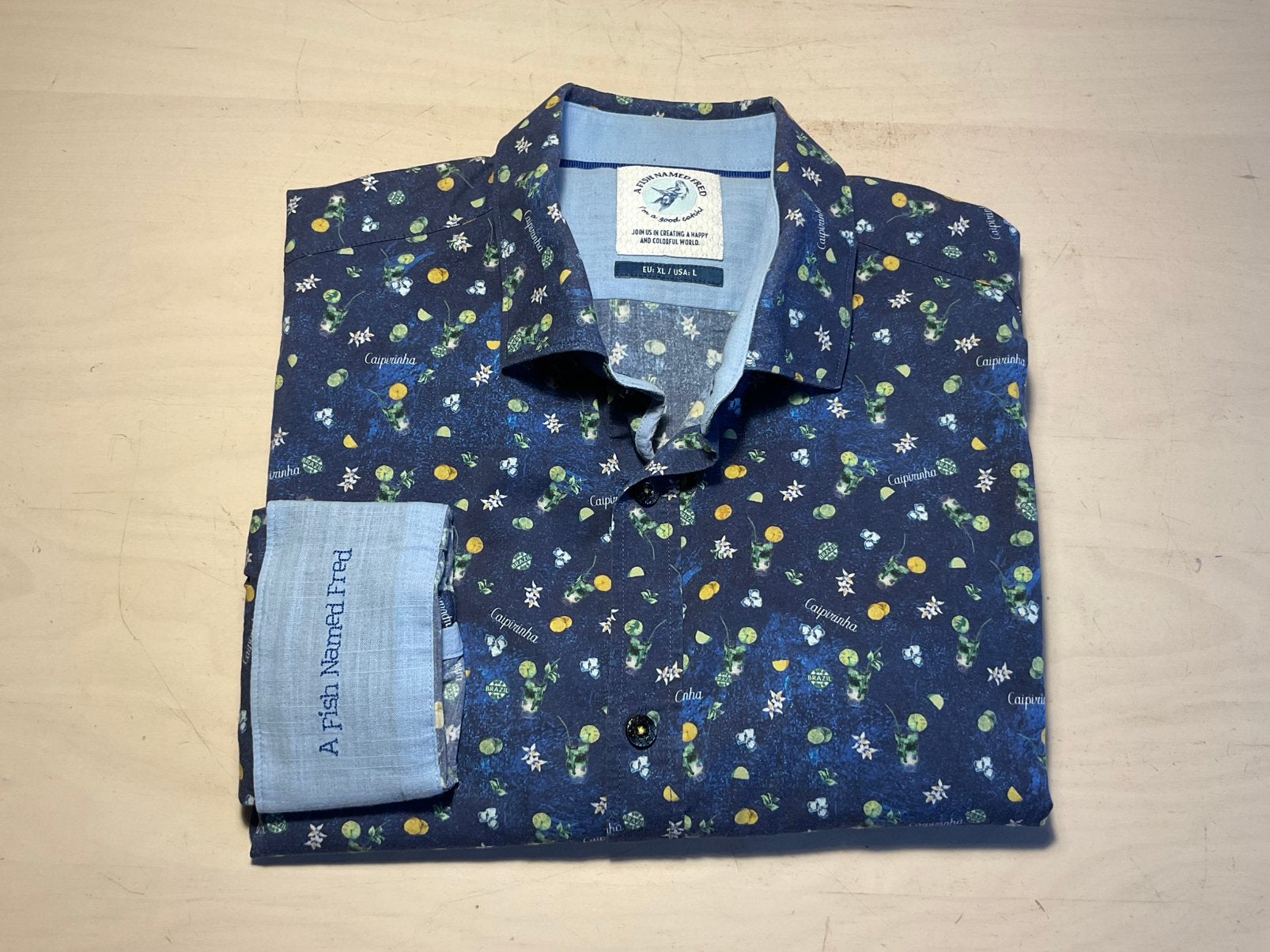 A Fish Named Fred maat XL voor welke look je ook gaat, Ophalen of Verzenden, Zo goed als nieuw, Blauw, Halswijdte 43/44 (XL)
