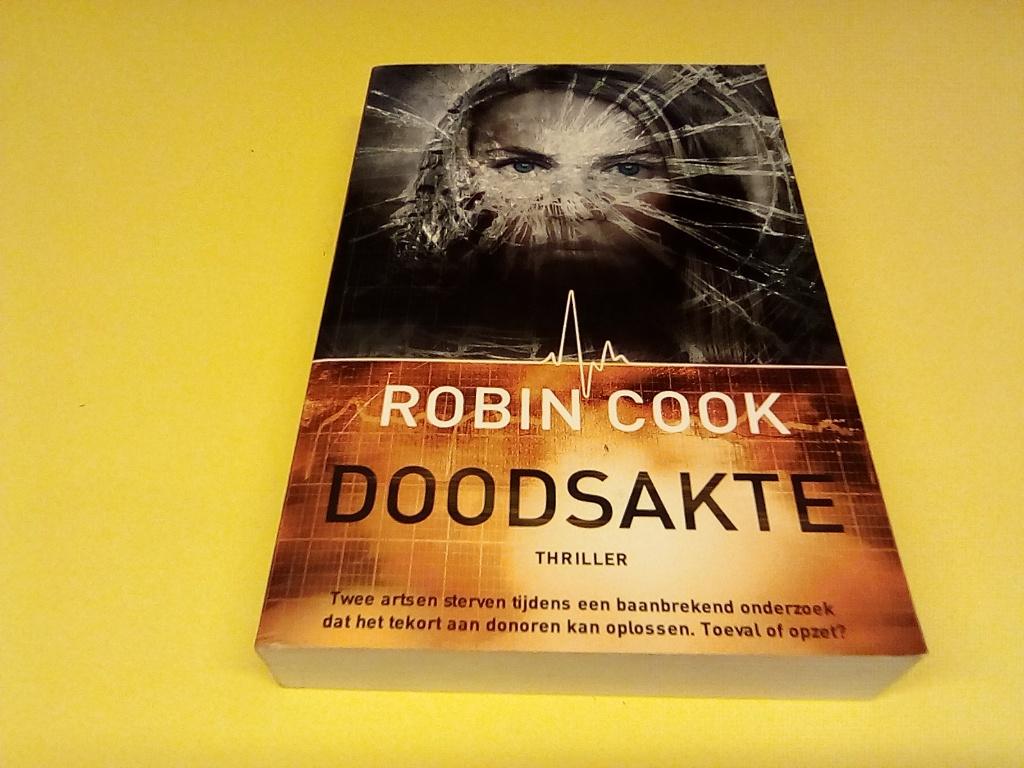 kobin cook /// doodsakte ///, Ophalen of Verzenden, Zo goed als nieuw, Robin Cook