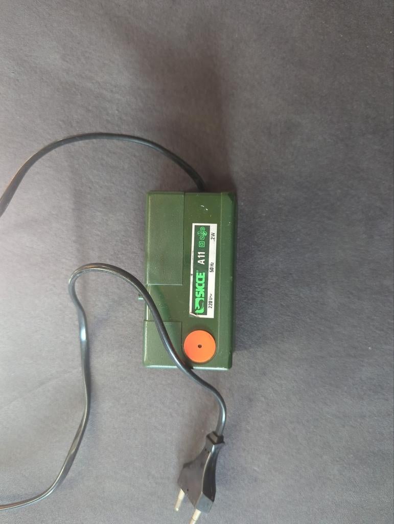Aquarium pompje 2watt.   Zuurstof pompje, Ophalen, Gelijkstroom, Overige merken