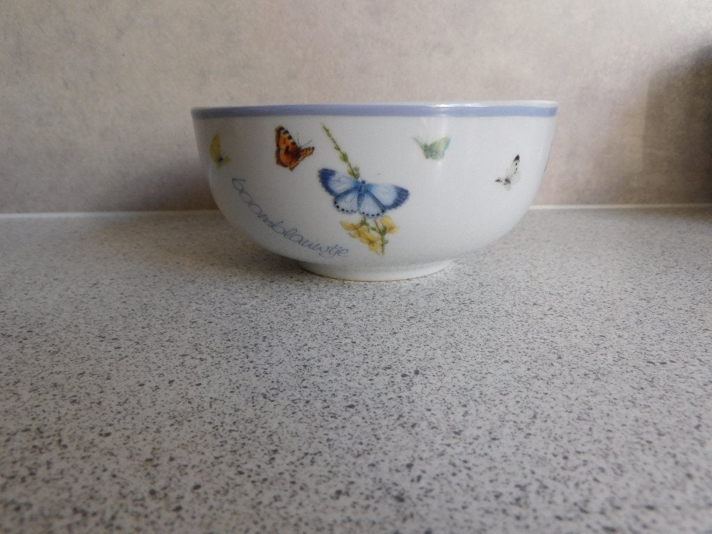 Kom 13 cm. Boomblauwtje THEO, Ophalen of Verzenden, Zo goed als nieuw, Kom(men), Overige stijlen