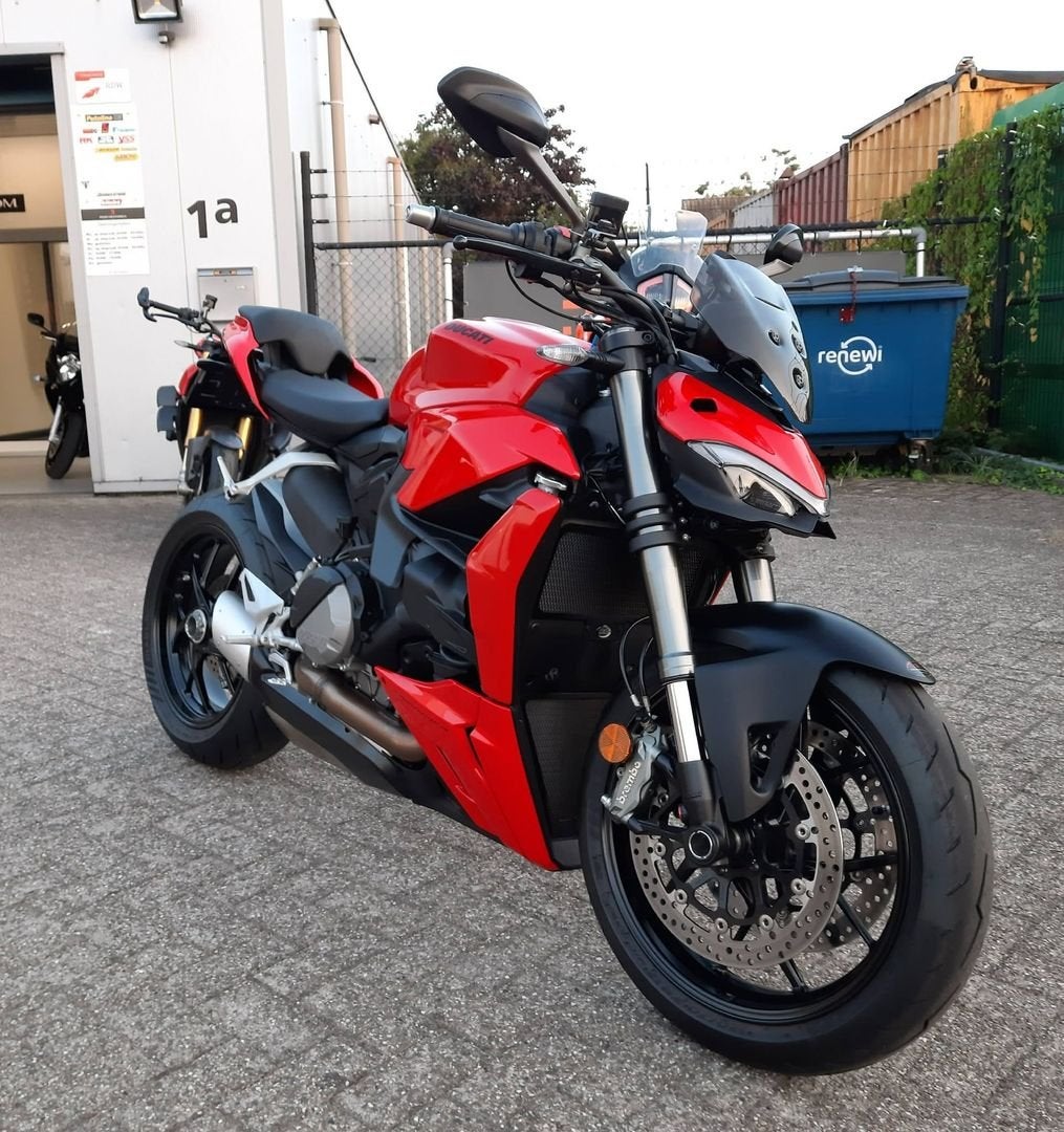 DUCATI STREETFIGHTER V2 (bj 2022) - 1ste eig - NIEUWSTAAT -, Motoren, Motoren | Ducati, DUCATI, 2 cilinders, Motorrijbewijs A
