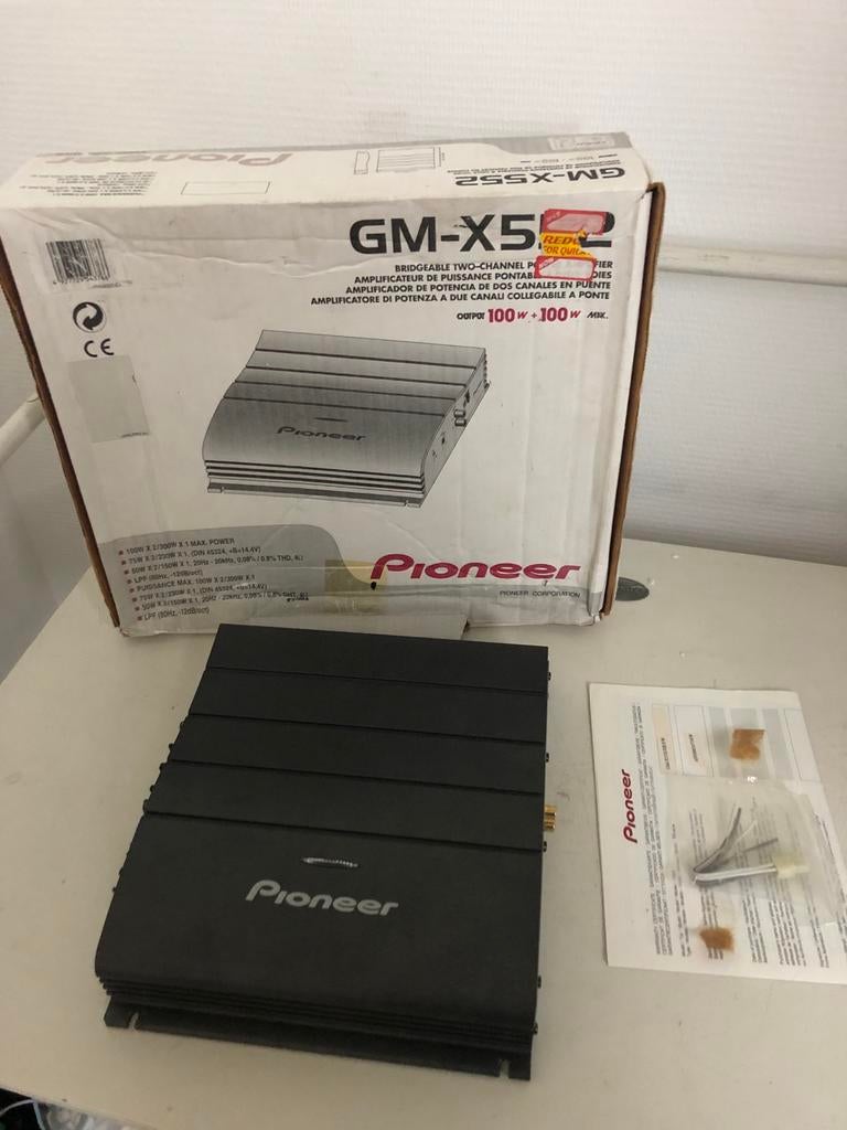 Pioneer GM-X552 Versterker - compleet zgan, Auto diversen, Autospeakers, Ophalen of Verzenden, Zo goed als nieuw