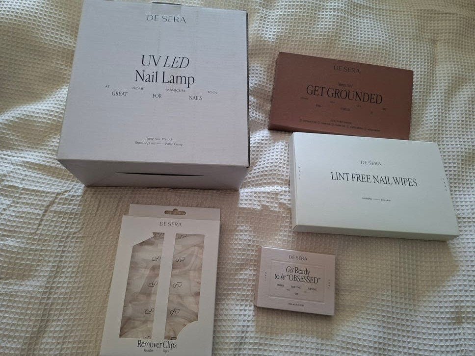 Nieuwe gellak starterset van De Sera met UV Led lamp, Ophalen of Verzenden, Nieuw, Handen en Nagels, Make-up