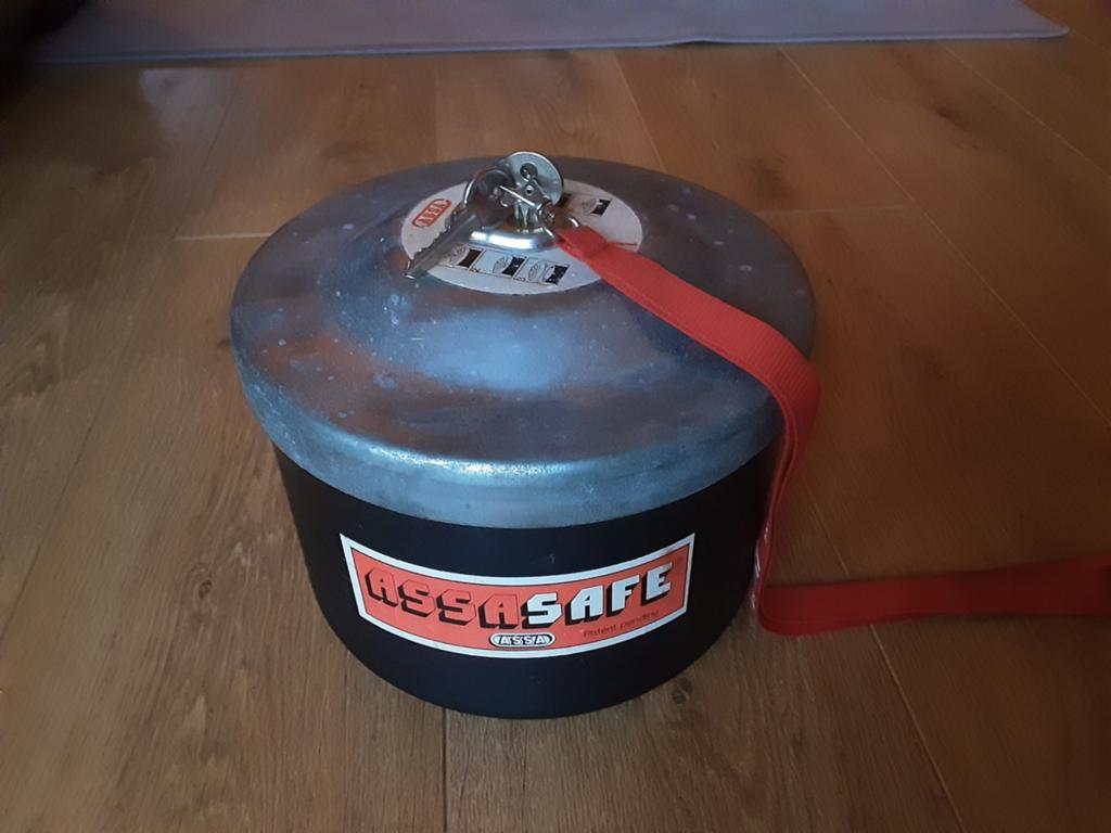 Kluisje voor auto, camper of caravan, Ophalen