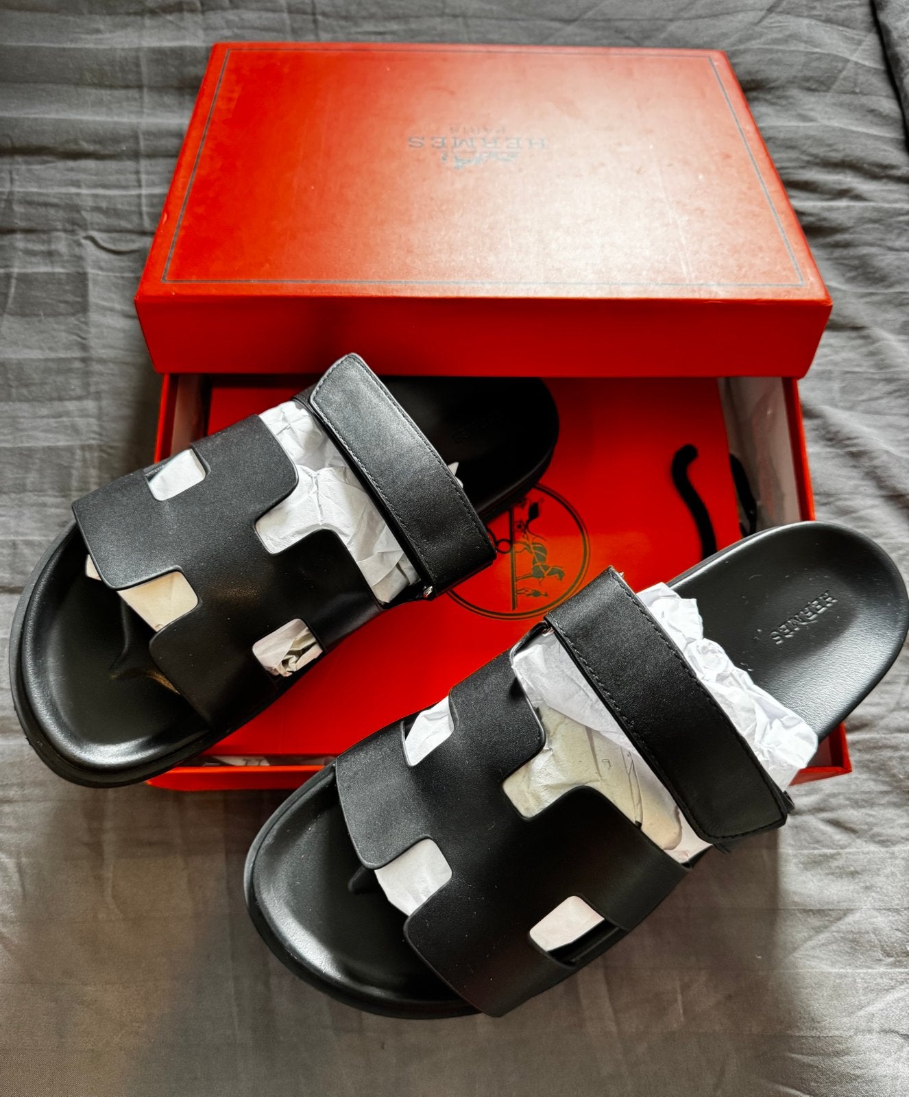 Hermès Chypre sandalen, Zwart, Zo goed als nieuw, Sandalen of Muiltjes, Ophalen of Verzenden