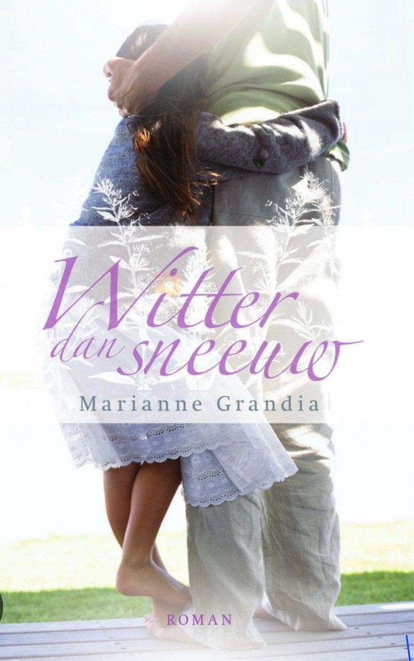 Witter dan sneeuw - Marianne Grandia (Roman), Boeken, Ophalen of Verzenden, Gelezen, Marianne Grandia, Nederland