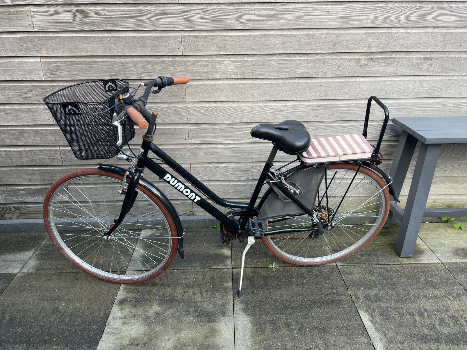 Damesfiets zwart  26 inch van dumont, Fietsen en Brommers, Gebruikt, Versnellingen, Minder dan 47 cm, Ophalen