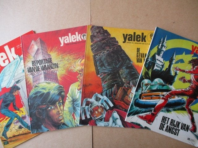 w0328 yalek 16x, Meerdere stripboeken, Ophalen, Gelezen