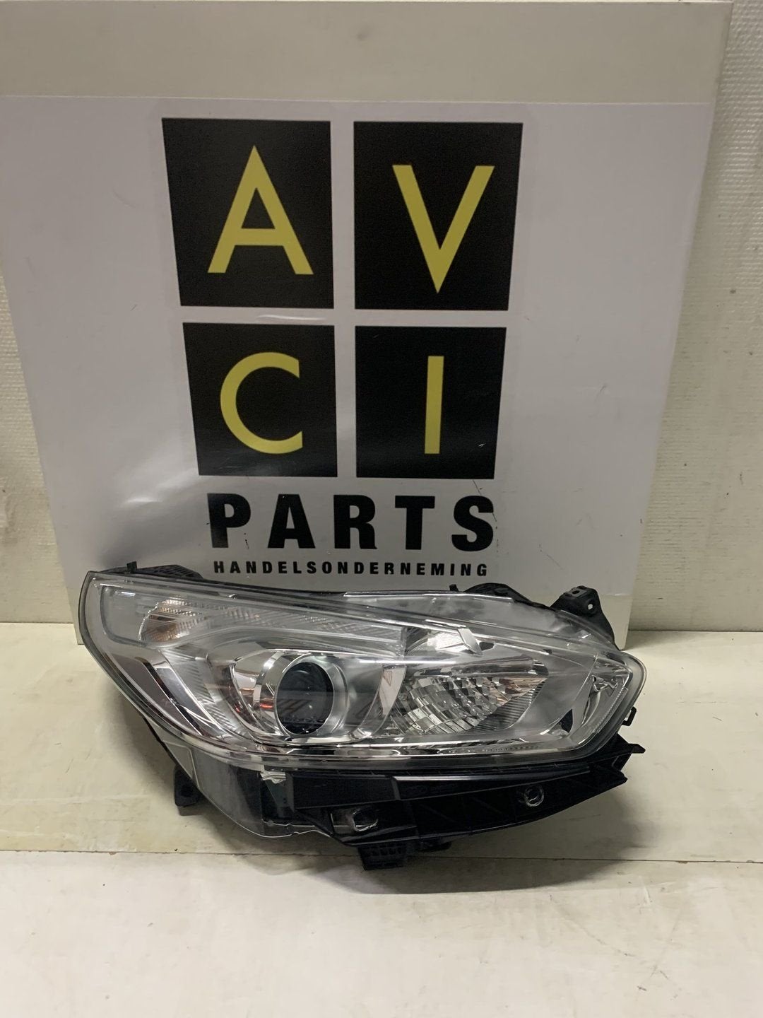 Koplamp Ford Galaxy III / S max MK2 H7 rechts EM2B-13W029AF, Gebruikt, -, -, Ophalen of Verzenden